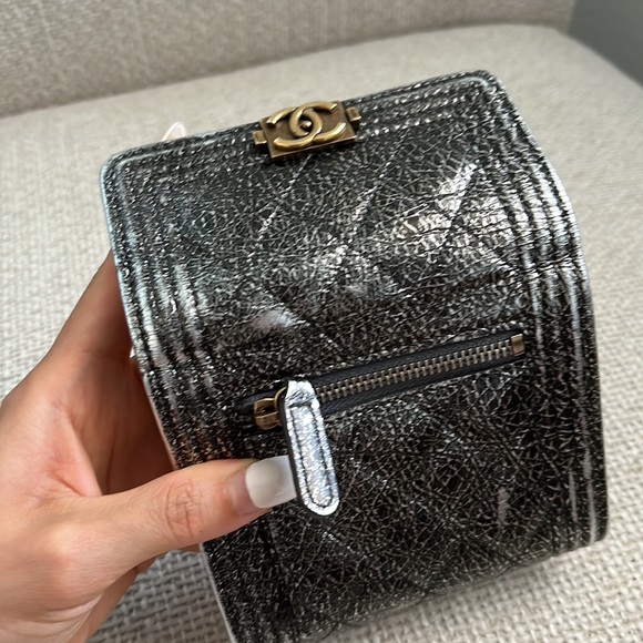 Used 100% Authentic Chanel Le Boy Wallet - Picture 3 of 14